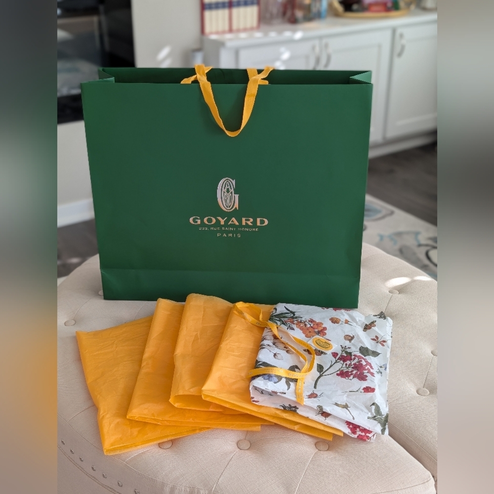 NEW Authentic Goyard Shopping Bag With Goyard Tissue, Sticker, And Ribbon